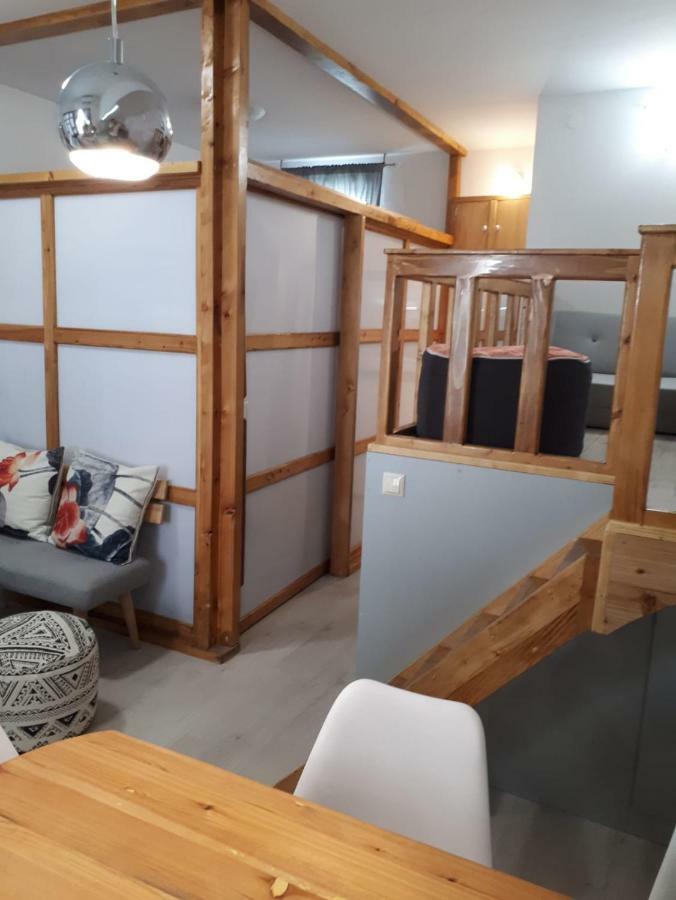 Tomas Apartament *